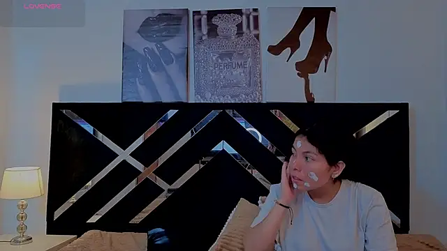 Zoe-yanin online show from 04.07.26