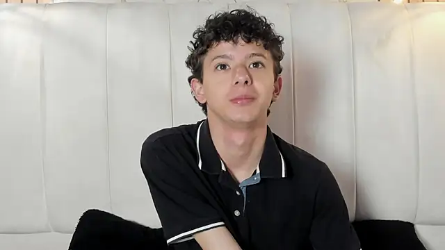 Snapshot of David_Roy_ chatting on 02.24.26 David Roy online show from 02.24.26