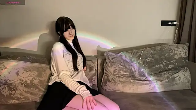 gentle sakura online show from 04.04.26