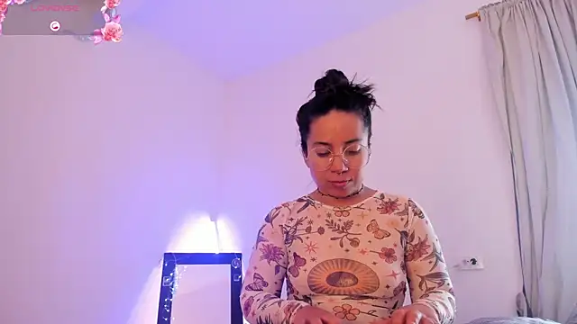 chiarafustox online show from 02.11.26