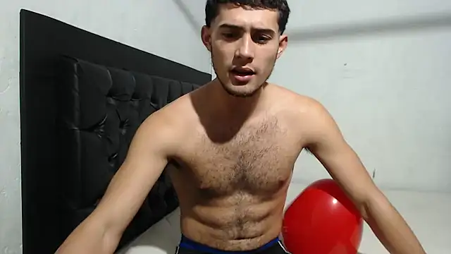 Snapshot of jhayko22 chatting on 02.16.26 jhayko22 online show from 02.16.26