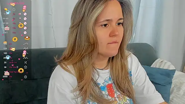 LilyBel online show from 04.10.26