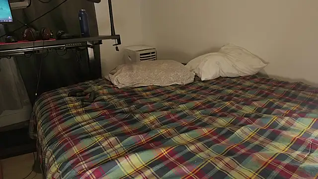 Snapshot of Begamc chatting on 02.21.26 Begamc online show from 02.21.26