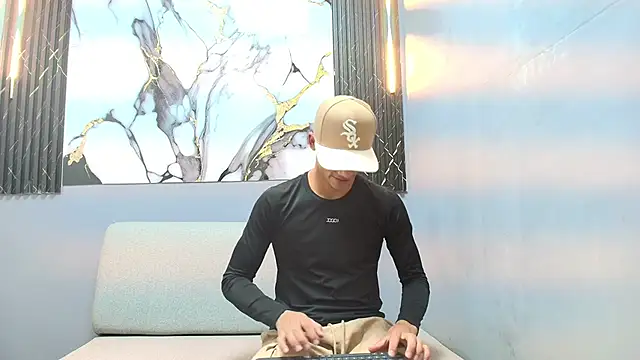 Snapshot of samuel_wyatt chatting on 02.02.26 samuel wyatt online show from 02.02.26