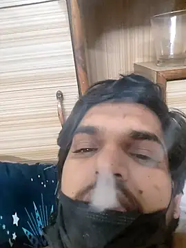 Snapshot of Curvy_Simran chatting on 02.11.26 Curvy Simran online show from 02.11.26