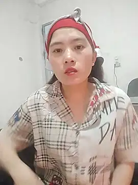 Snapshot of Queen-love45 chatting on 02.01.26 Queen-love45 online show from 02.01.26