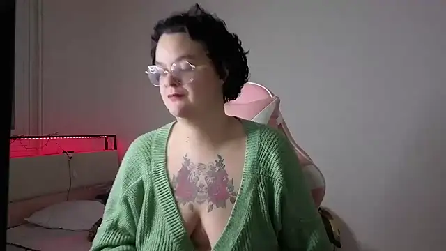 lunatigre4 online show from 02.05.26