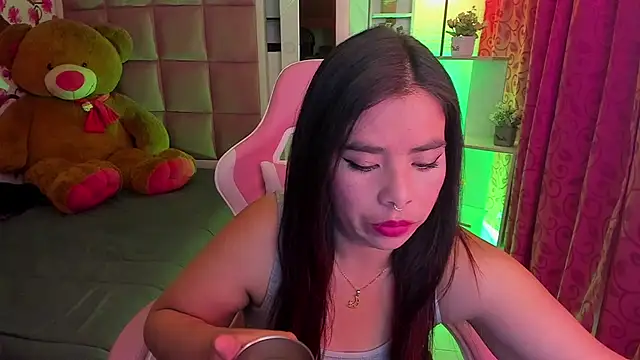 liany taylor online show from 02.26.26