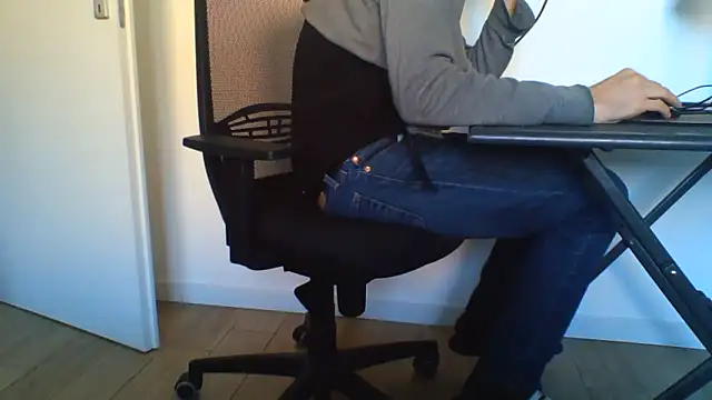 andre italy online show from 03.30.26