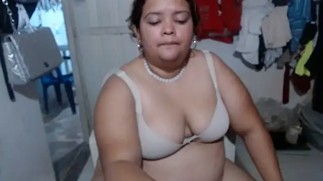 Snapshot of Diosa_Rosa chatting on 02.23.26 Diosa Rosa online show from 02.23.26