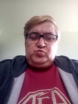 Snapshot of SusanStar874 chatting on 04.29.26 SusanStar874 online show from 04.29.26