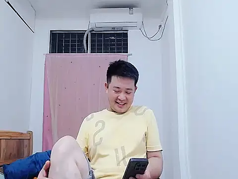 Snapshot of wwwhh777 chatting on 04.14.26 wwwhh777 online show from 04.14.26