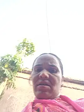 Snapshot of Muskan44s chatting on 06.24.26 Muskan44s online show from 06.24.26