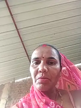 Snapshot of Muskan44s chatting on 07.24.26 Muskan44s online show from 07.24.26