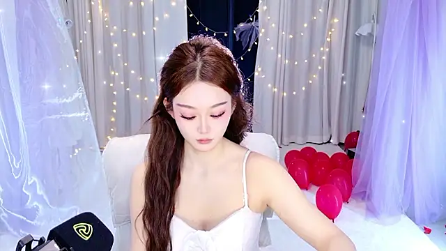 Snapshot of Dancer_Lucky-Nini chatting on 02.22.26 Dancer Lucky-Nini online show from 02.22.26