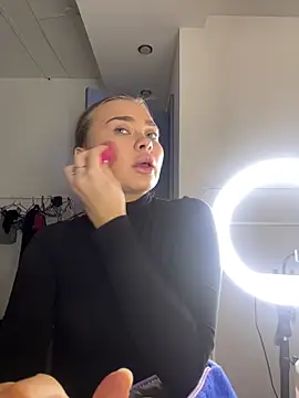 MonicaWestt online show from 03.29.26