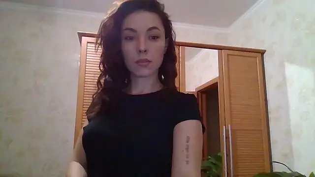 Dream Petal  online show from 03.15.26