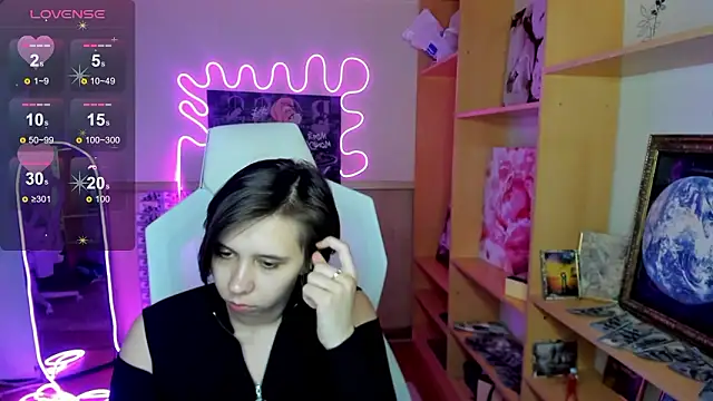 Snapshot of Scarlet_Sirenn chatting on 02.09.26 Scarlet Sirenn online show from 02.09.26