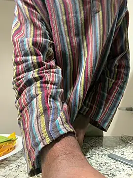 makemestayhard online show from 06.25.26