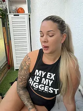 sexybatwomen33 online show from 05.27.26