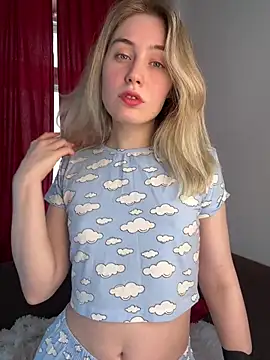 Snapshot of LovelyMiu chatting on 03.07.26 LovelyMiu online show from 03.07.26