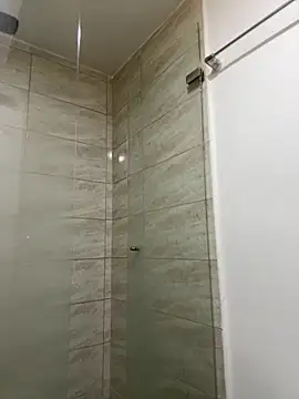 Snapshot of vicky_ney chatting on 02.05.25 vicky ney online show from 02.05.25