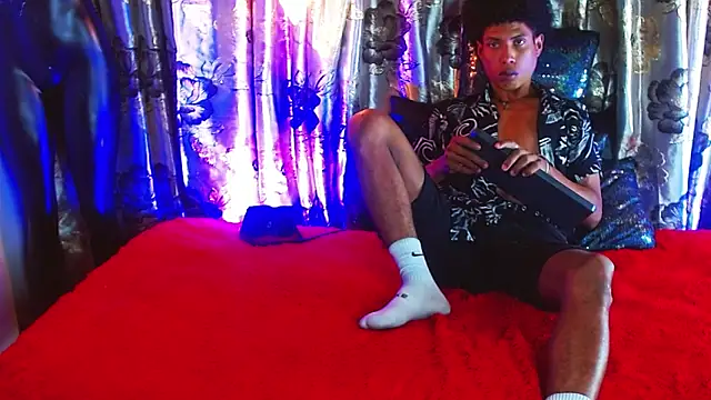 Walkers05 online show from 04.05.26