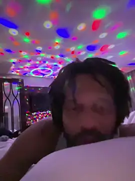 Snapshot of magic_man1085 chatting on 02.26.26 magic man1085 online show from 02.26.26