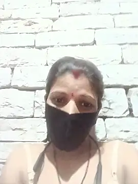 Snapshot of Divya-11431 chatting on 07.11.26 Divya-11431 online show from 07.11.26