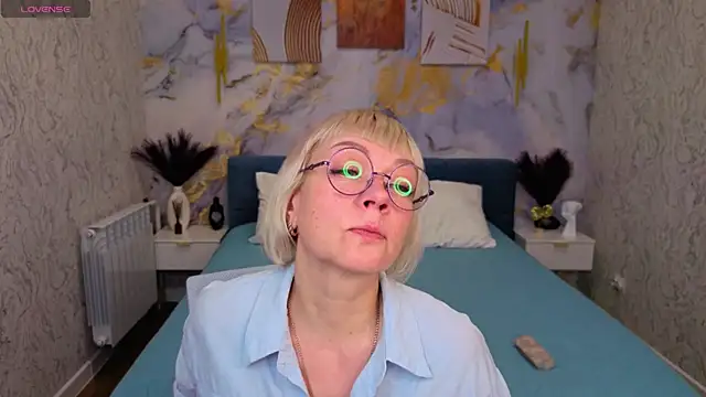 Ann Annise online show from 03.19.26