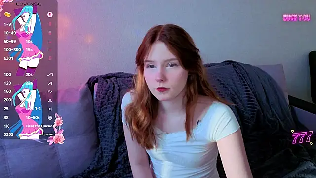 Julia Anis online show from 03.21.26