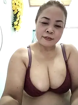 Baby-bigtits2026 online show from 03.29.26