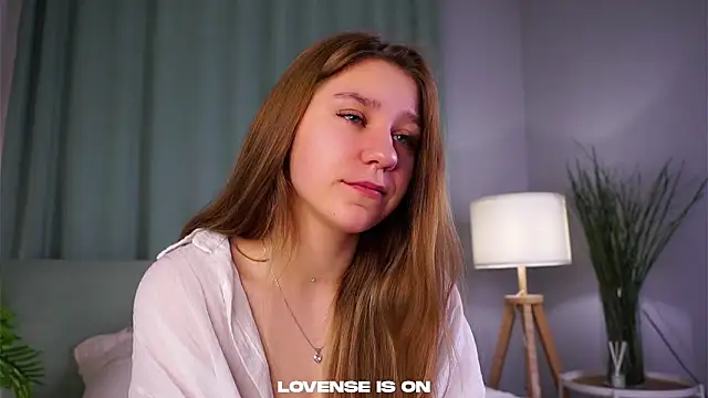 ShantellAngulo online show from 02.09.26