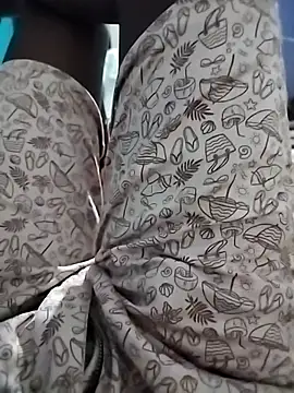 tamilpaiyan989 online show from 04.10.26