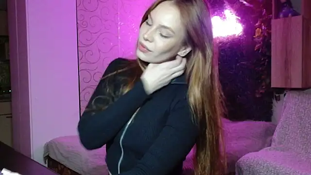 kelly love 222 online show from 04.28.26