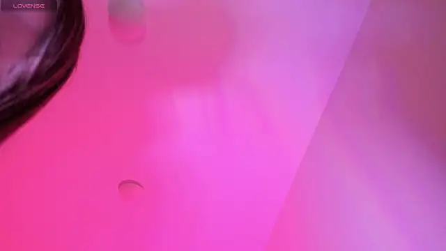 Vega Taylor online show from 03.31.26