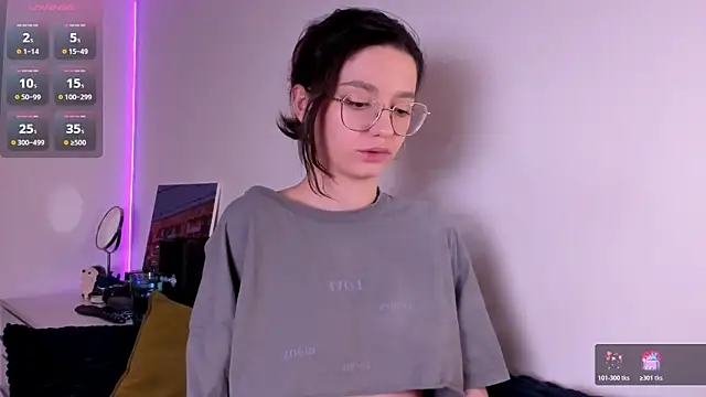 Snapshot of miabellee_ chatting on 02.08.26 miabellee online show from 02.08.26