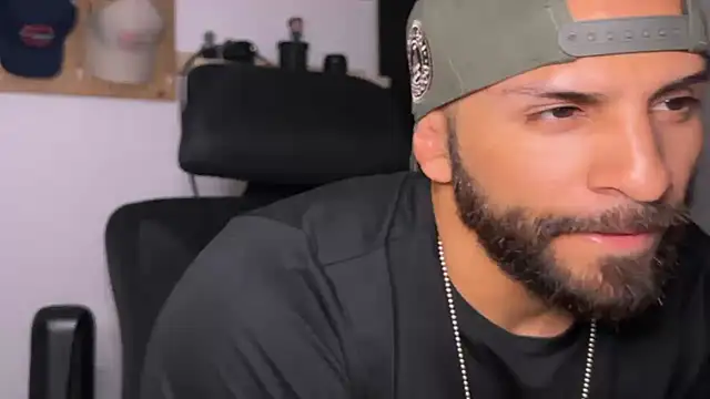 SamDornan51 online show from 03.15.26