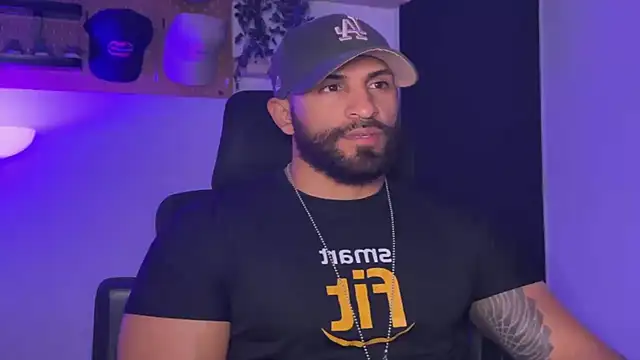 SamDornan51 online show from 04.04.26