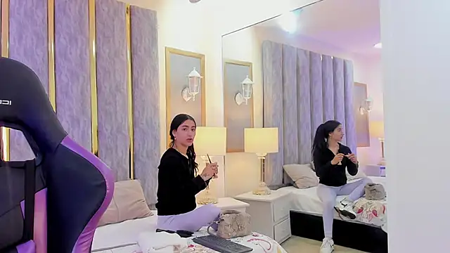 KeniaVelvet  online show from 02.05.26