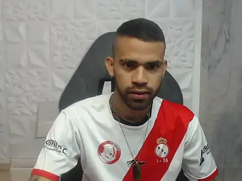 Snapshot of chacorta_ chatting on 02.10.26 chacorta online show from 02.10.26