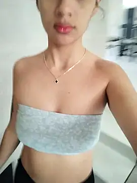 Snapshot of cynliu chatting on 02.19.26 cynliu online show from 02.19.26