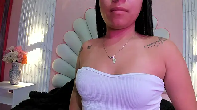 Snapshot of Kateemos chatting on 02.07.26 Kateemos online show from 02.07.26