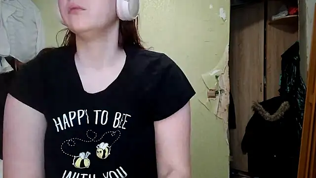 VannessaDillenbeck online show from 02.24.26