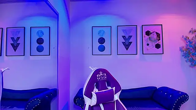 Snapshot of Maddie_T18 chatting on 03.30.26 Maddie T18 online show from 03.30.26