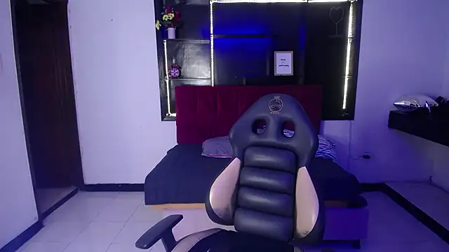 Snapshot of Perla_lovely_ chatting on 03.28.26 Perla lovely online show from 03.28.26