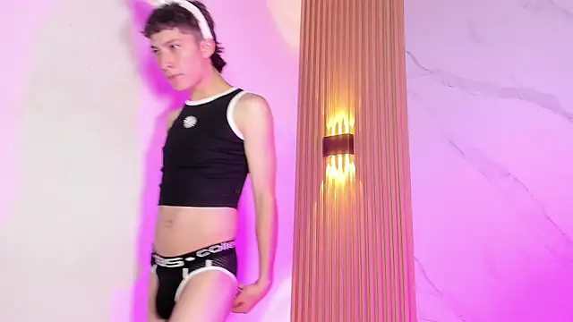 Noah Kirk  online show from 02.05.26