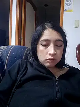 Snapshot of Maitebigboobs chatting on 03.03.26 Maitebigboobs online show from 03.03.26