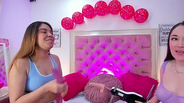 Snapshot of AmbarClarck chatting on 02.10.26 AmbarClarck online show from 02.10.26