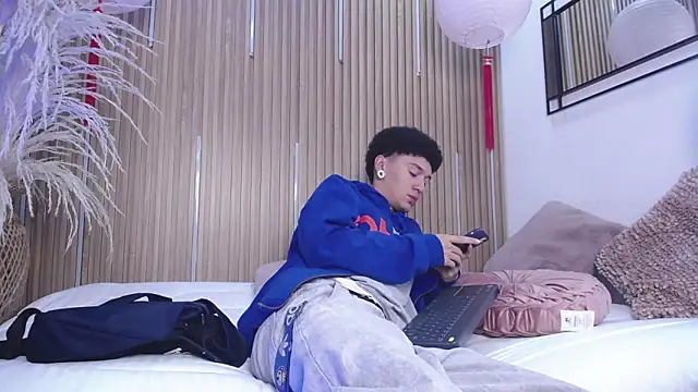 Snapshot of David_Banks_ chatting on 03.21.26 David Banks online show from 03.21.26